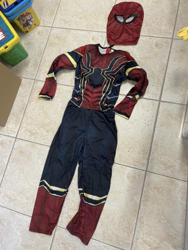 Pókember izmosított jelmez