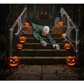   MÁSZÓ HALLOWEEN ZOMBI – 110 CM, VILÁGÍTÓ SZEMEKKEL ÉS HANGGAL