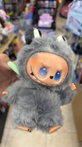 Meglepetés Labubu 3.0